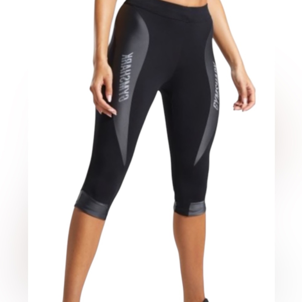 GYMSHARK Turbo Cropped Leggings Size Small